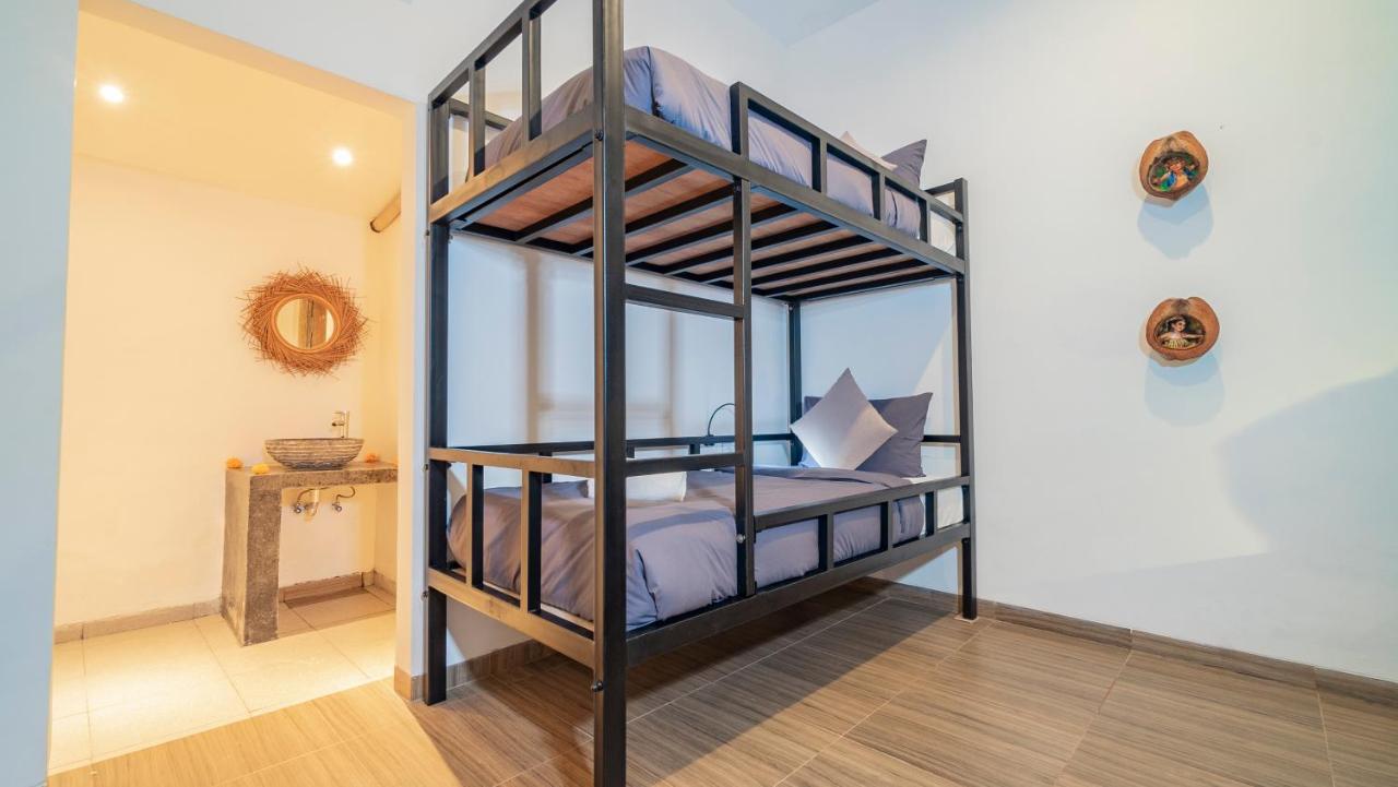 Aura Dormitory House Ubud Exterior foto